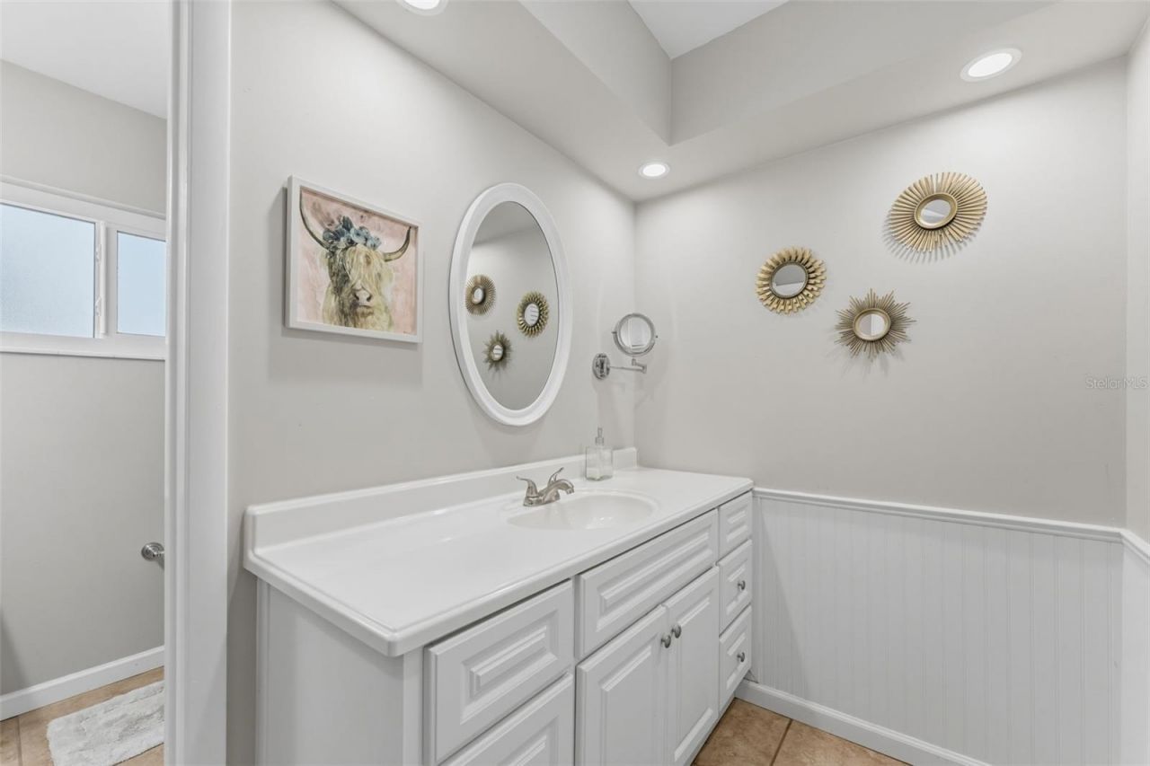 5105 7th Avenue Drive W, Bradenton, FL 34209 Photo
