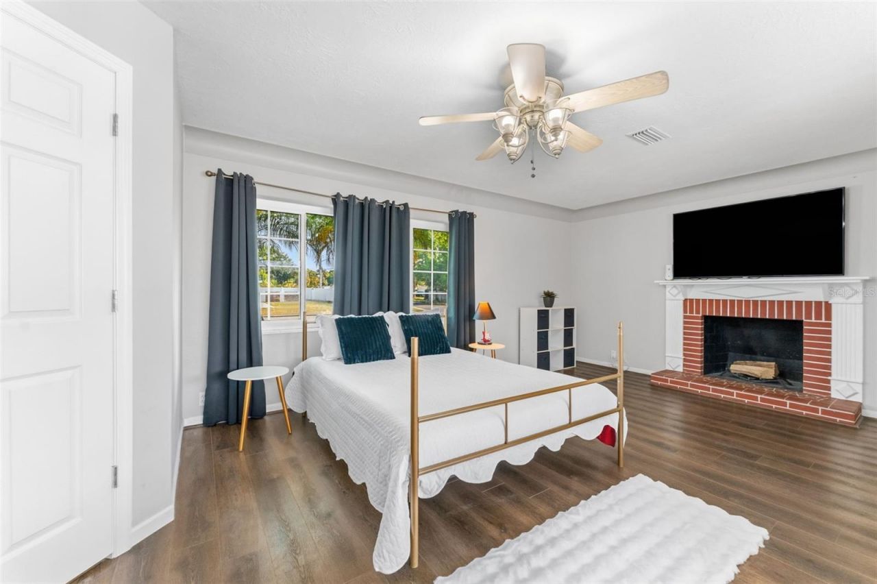 5105 7th Avenue Drive W, Bradenton, FL 34209 Photo