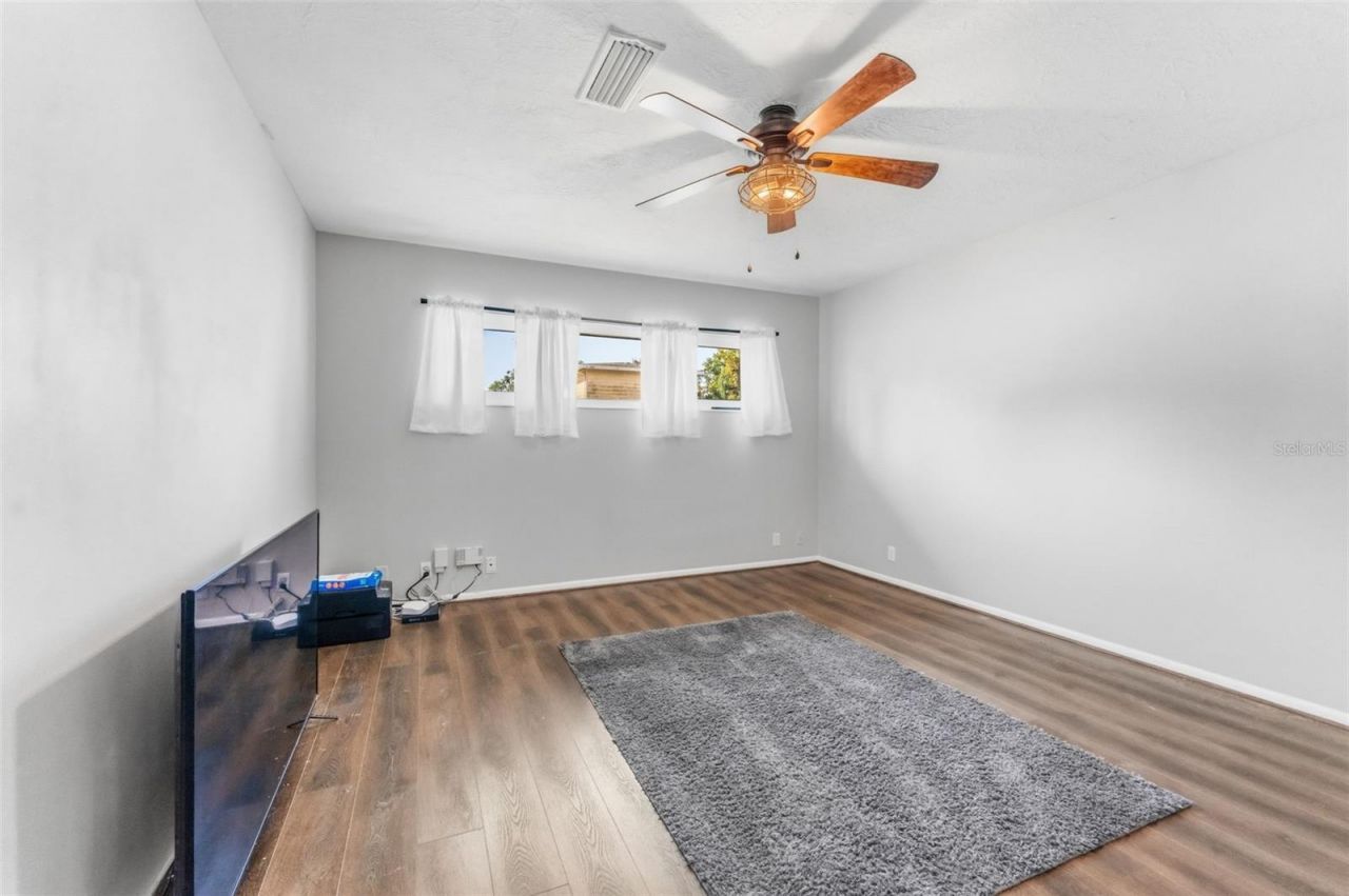 5105 7th Avenue Drive W, Bradenton, FL 34209 Photo