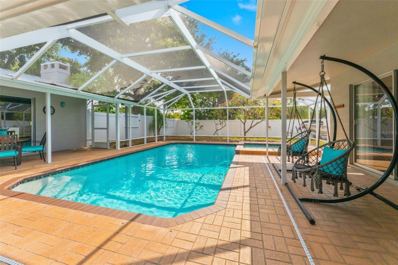 5105 7th Avenue Drive W, Bradenton, FL 34209 Photo