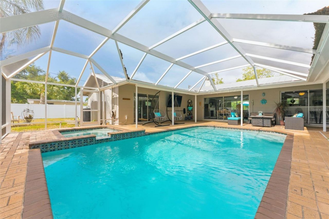 5105 7th Avenue Drive W, Bradenton, FL 34209 Photo