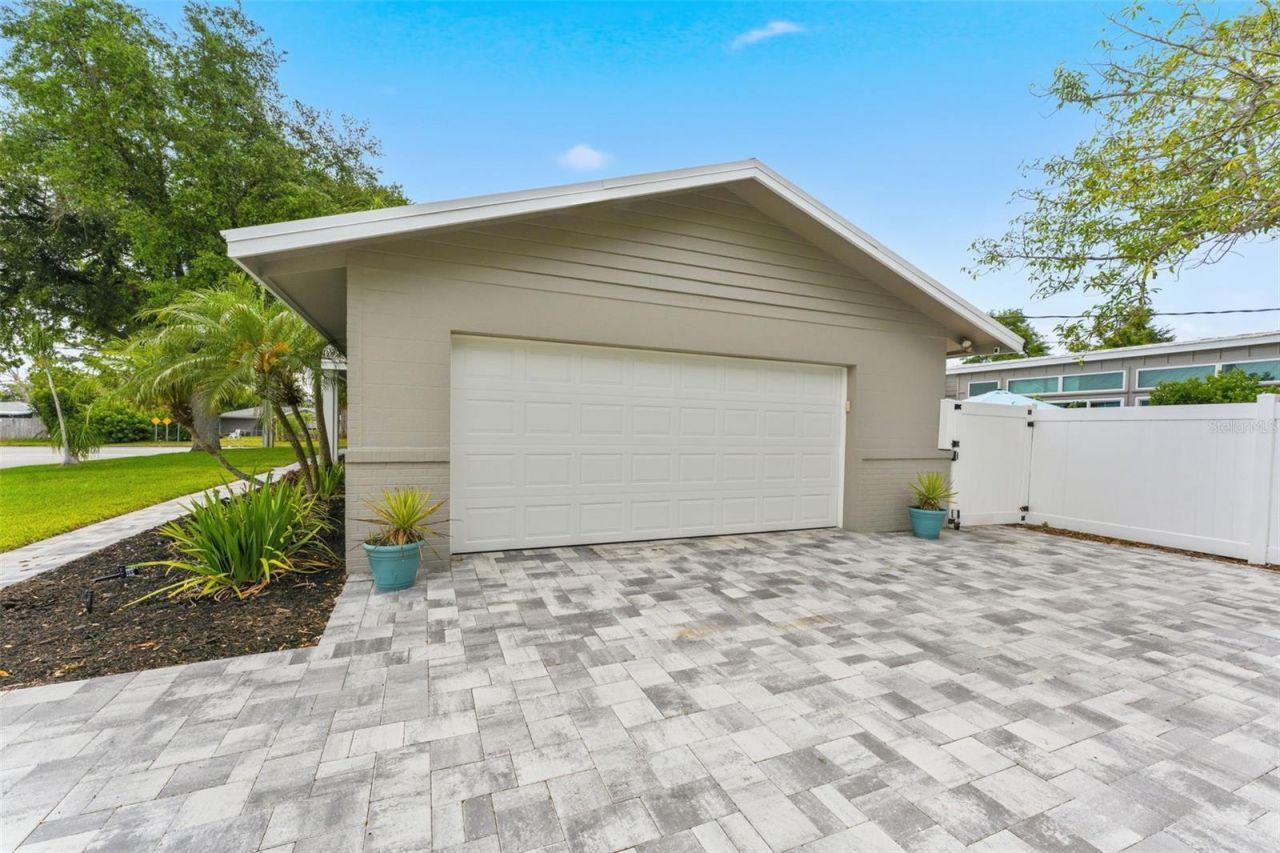5105 7th Avenue Drive W, Bradenton, FL 34209 Photo