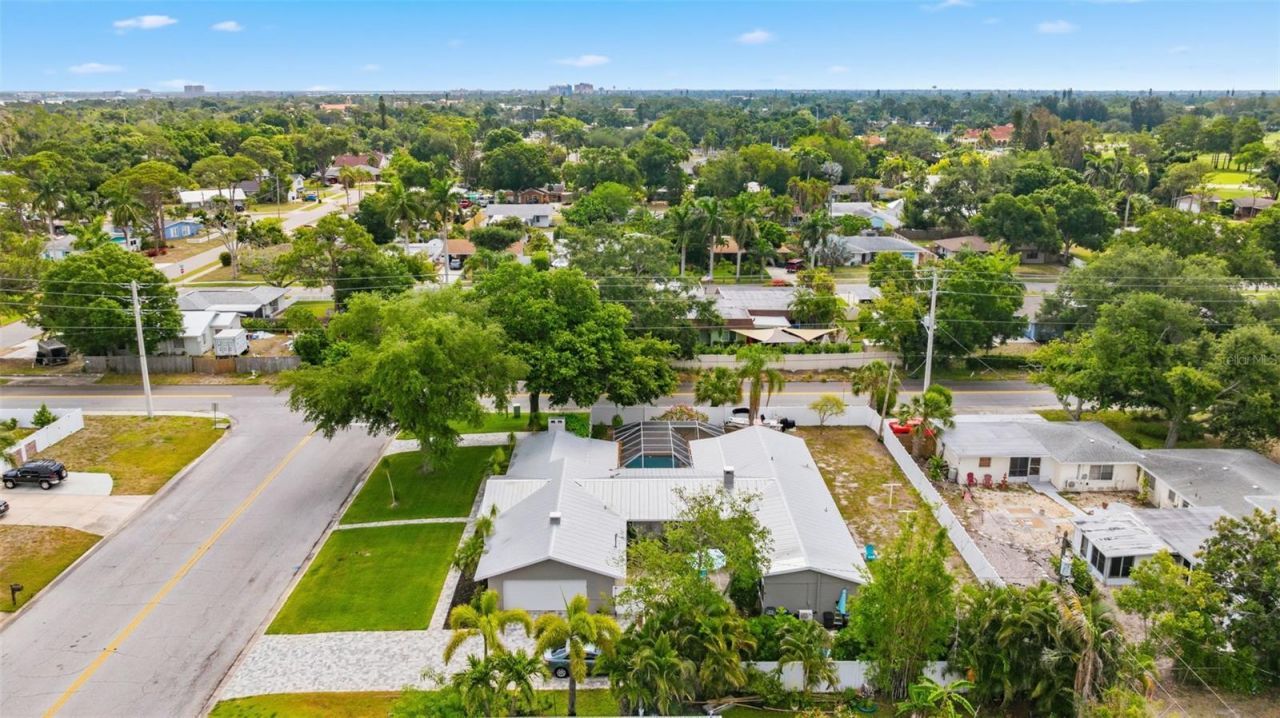 5105 7th Avenue Drive W, Bradenton, FL 34209 Photo