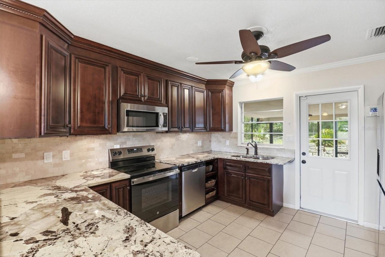 1510 NW 22nd Street , Crystal River, FL 34428 Photo