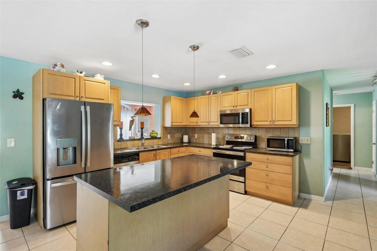 4321 S Lockwood Ridge Road, Sarasota, FL 34231 Photo