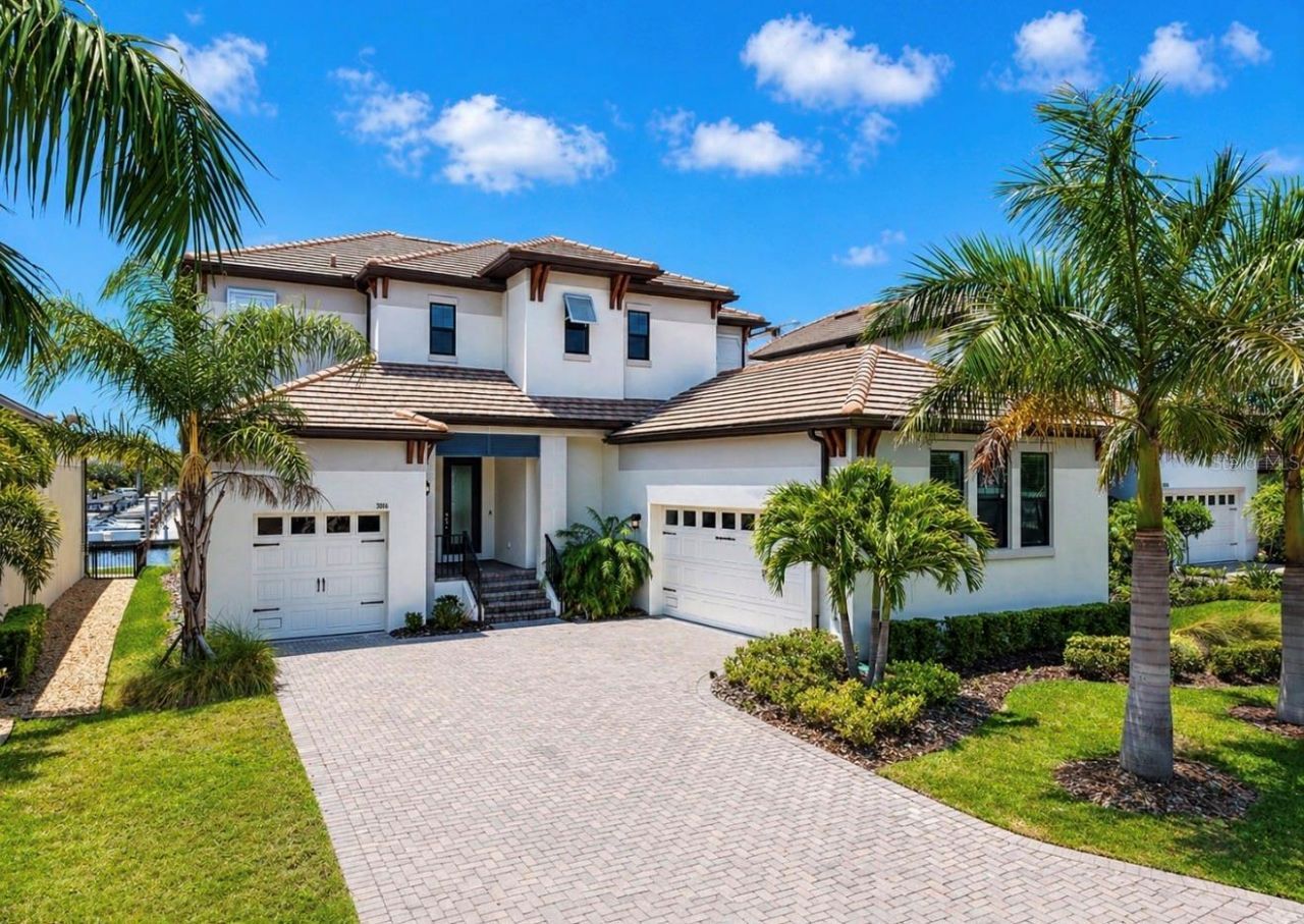 3016 Christophers Watch Lane, Ruskin, FL 33570 Main Photo