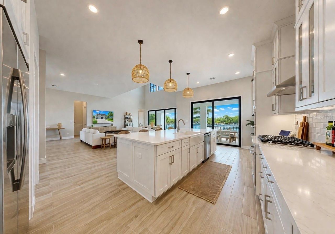 3016 Christophers Watch Lane, Ruskin, FL 33570 Photo
