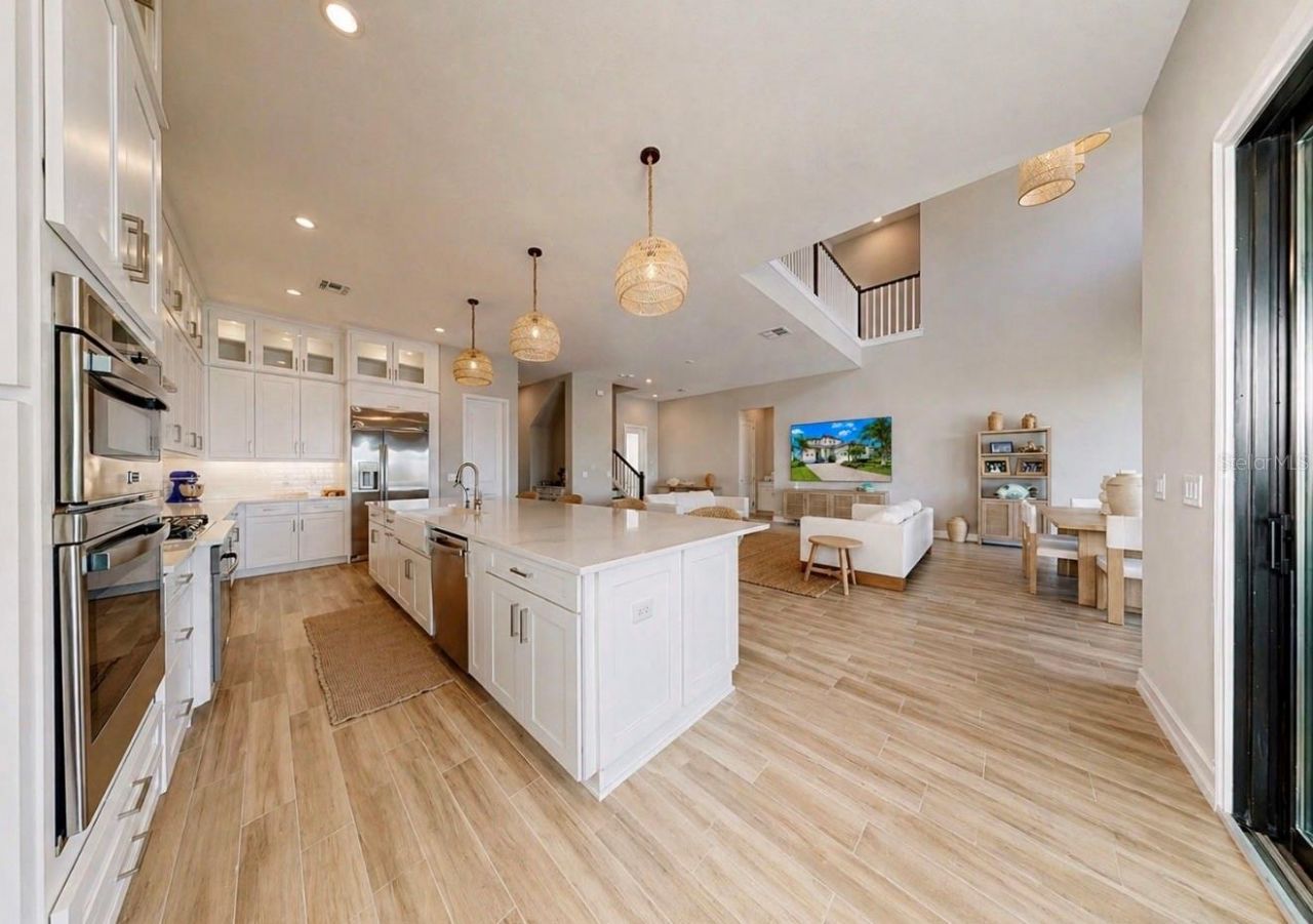 3016 Christophers Watch Lane, Ruskin, FL 33570 Photo