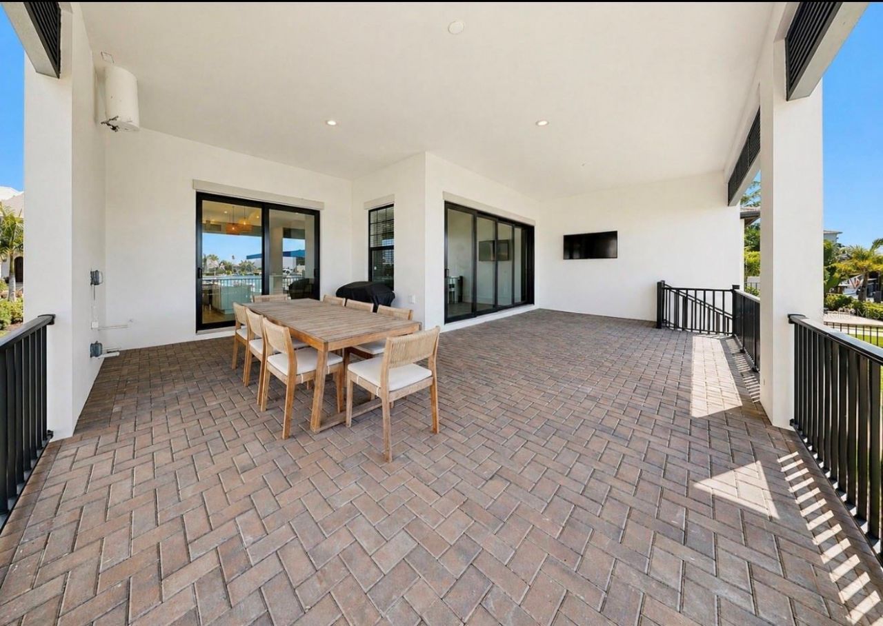 3016 Christophers Watch Lane, Ruskin, FL 33570 Photo