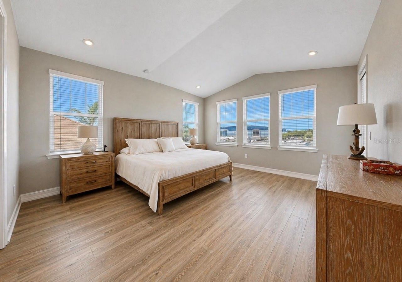 3016 Christophers Watch Lane, Ruskin, FL 33570 Photo