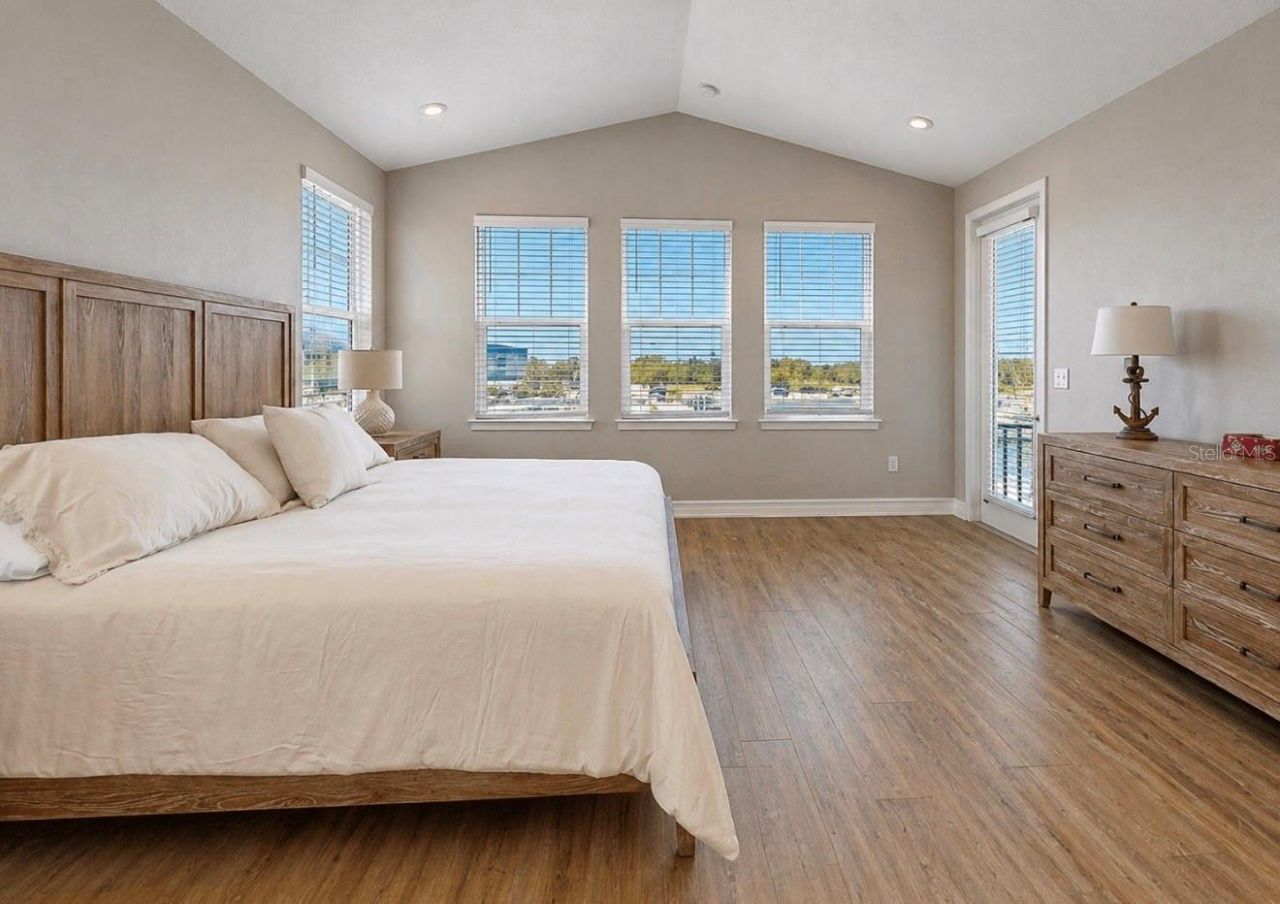 3016 Christophers Watch Lane, Ruskin, FL 33570 Photo