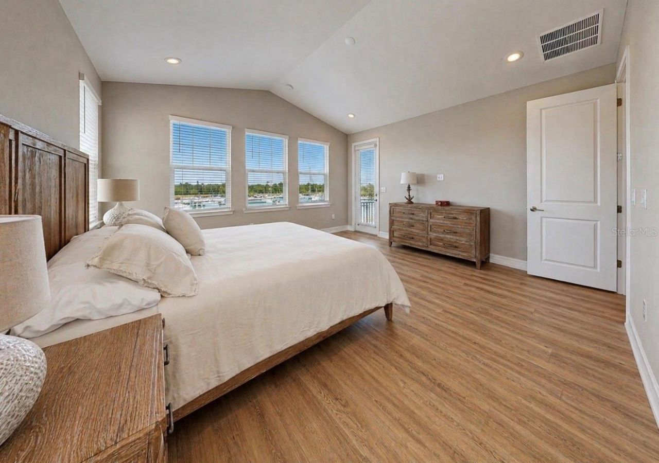 3016 Christophers Watch Lane, Ruskin, FL 33570 Photo