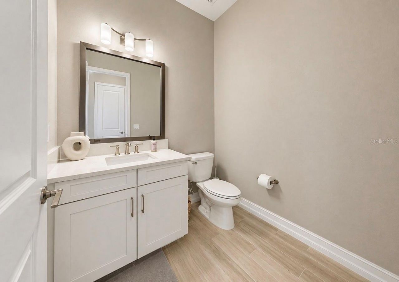 3016 Christophers Watch Lane, Ruskin, FL 33570 Photo