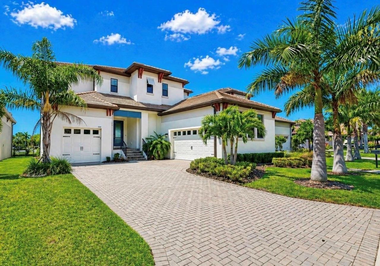 3016 Christophers Watch Lane, Ruskin, FL 33570 Photo