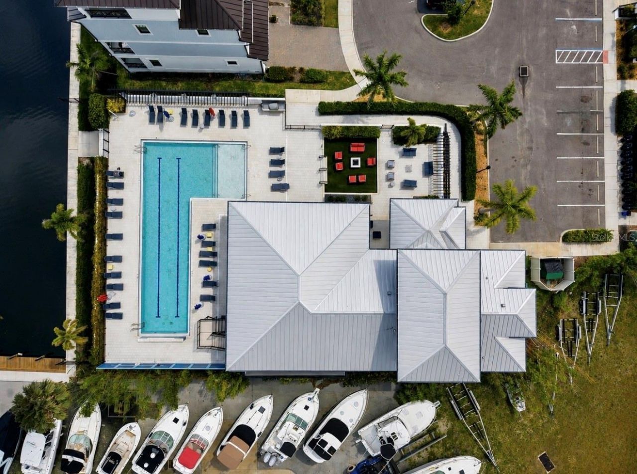 3016 Christophers Watch Lane, Ruskin, FL 33570 Photo