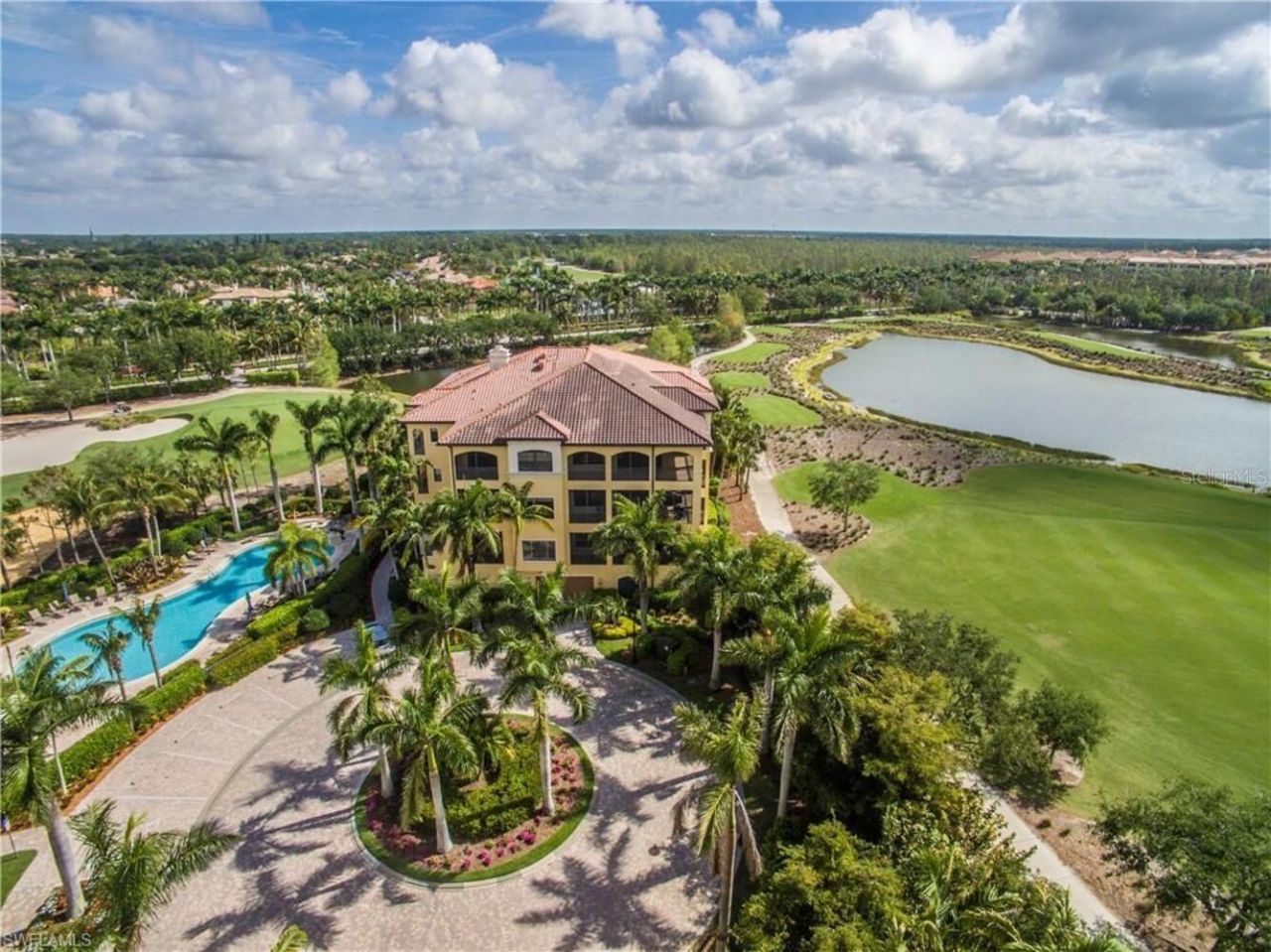 2555 Marquesa Royale Lane, Unit PH 302, Naples, FL 34109 Photo