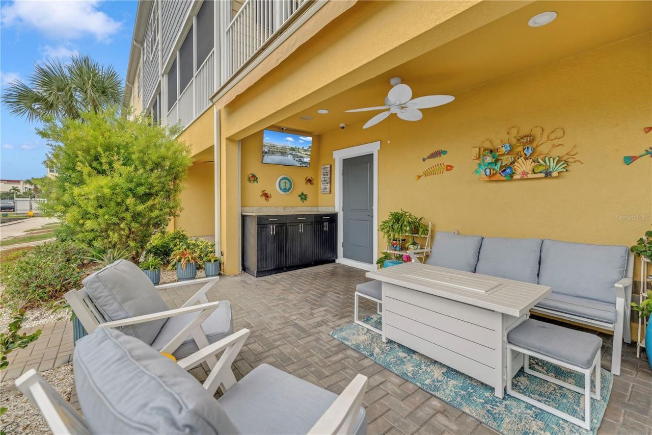 6149 Anchorage Way S, Saint Petersburg, FL 33712 Photo
