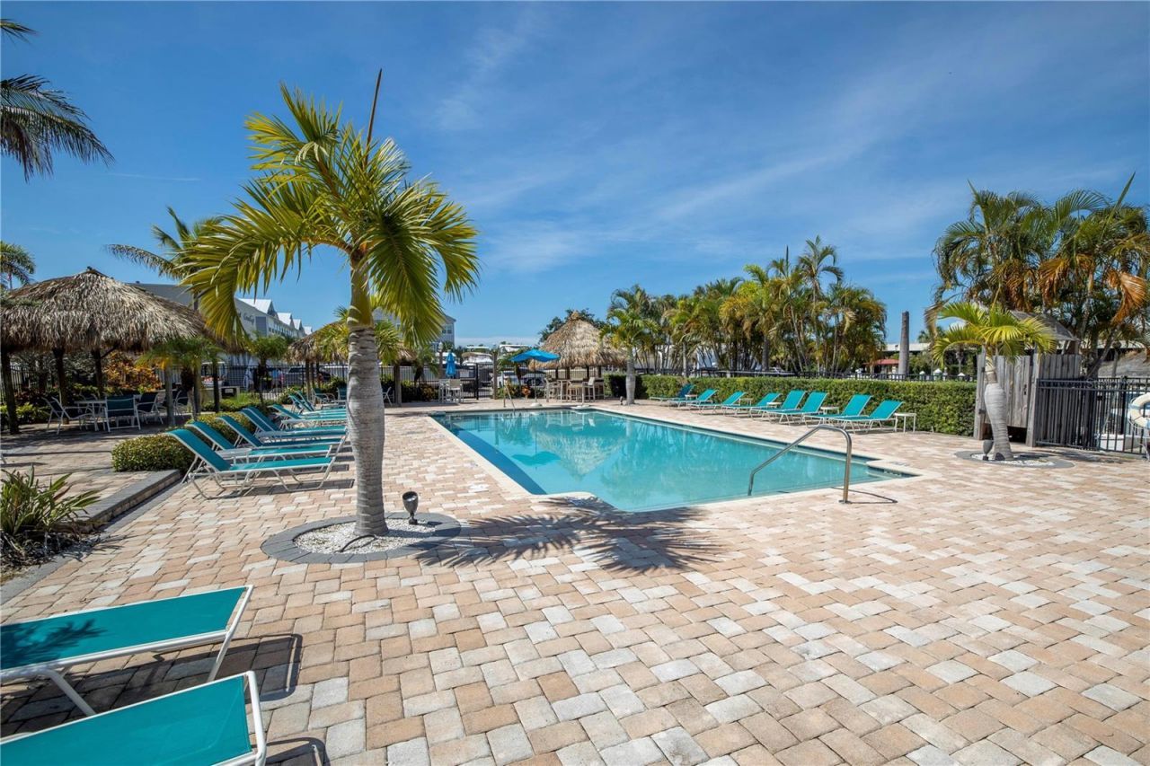 6149 Anchorage Way S, Saint Petersburg, FL 33712 Photo
