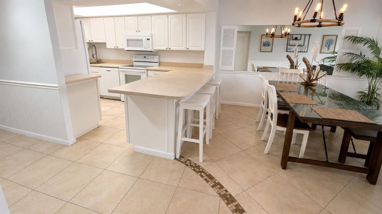 7520 Ridgewood Avenue, Unit 809, Cape Canaveral, FL 32920 Photo