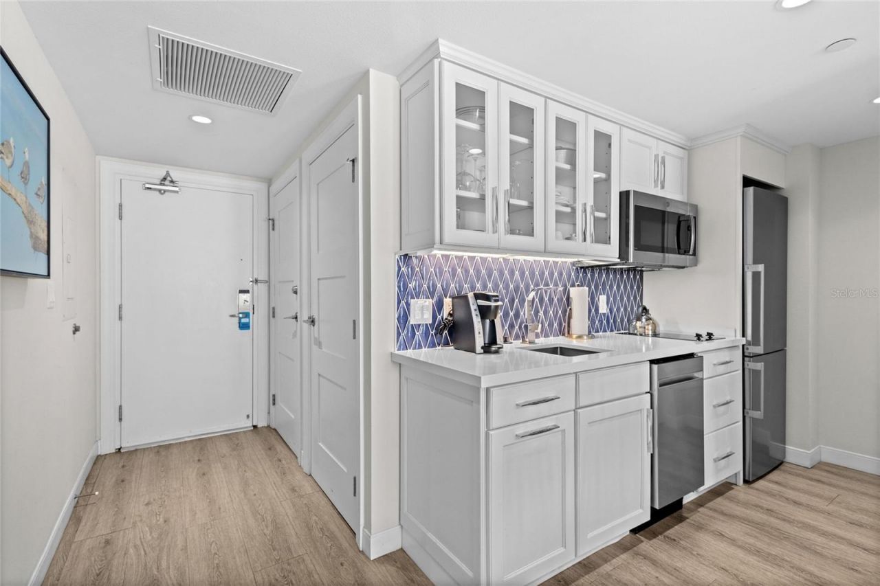 250 Sands Point Road, Unit 5106, Longboat Key, FL 34228 Photo