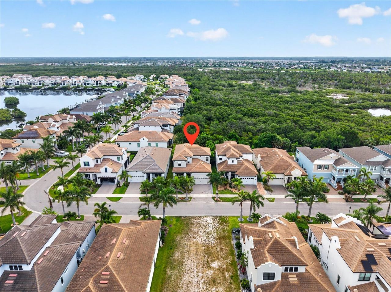 919 Seagrape Drive, Ruskin, FL 33570 Photo