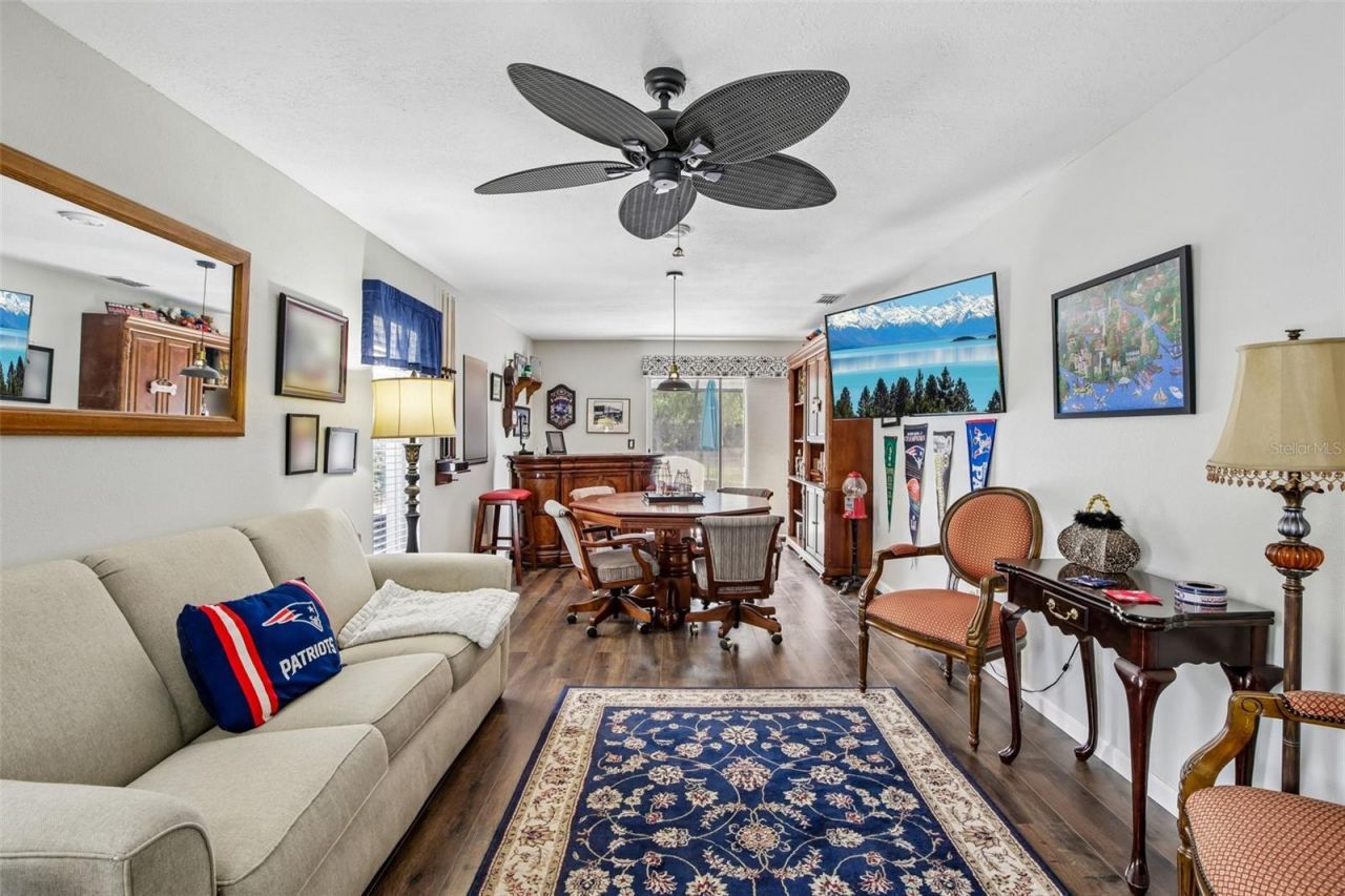 213 N Brockfield Drive, Sun City Center, FL 33573 Photo