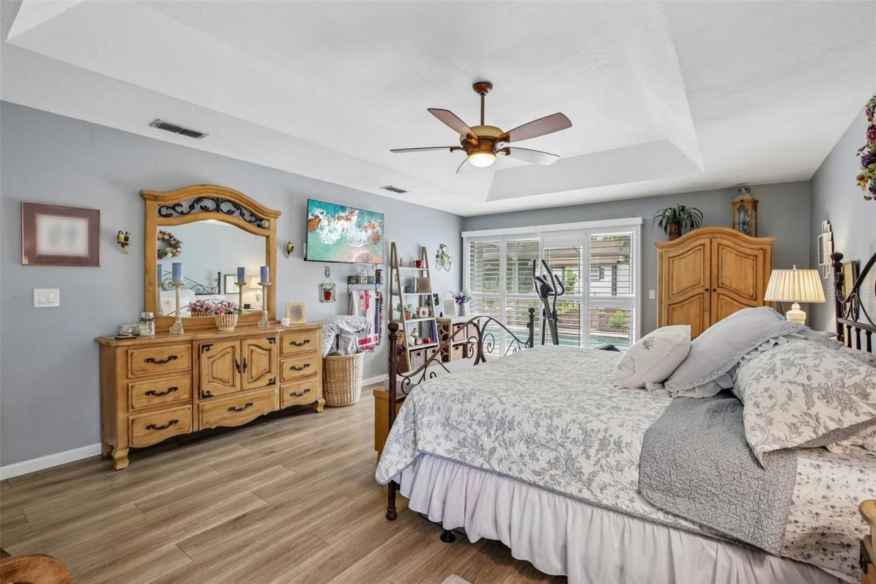 213 N Brockfield Drive, Sun City Center, FL 33573 Photo