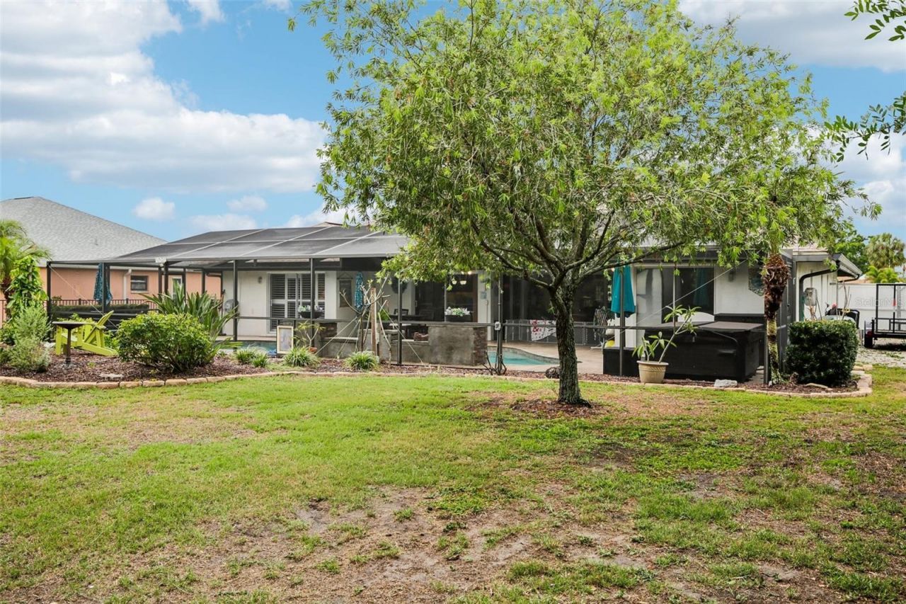 213 N Brockfield Drive, Sun City Center, FL 33573 Photo