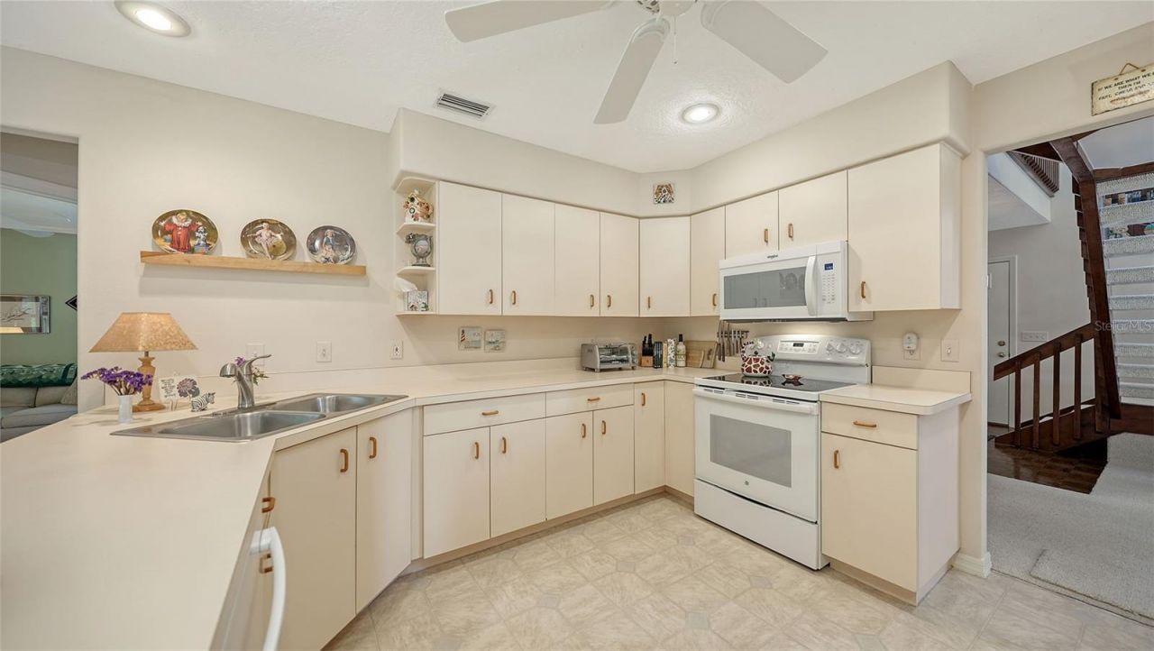 4310 74th Avenue E, Sarasota, FL 34243 Photo