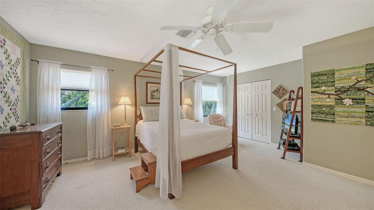 4310 74th Avenue E, Sarasota, FL 34243 Photo