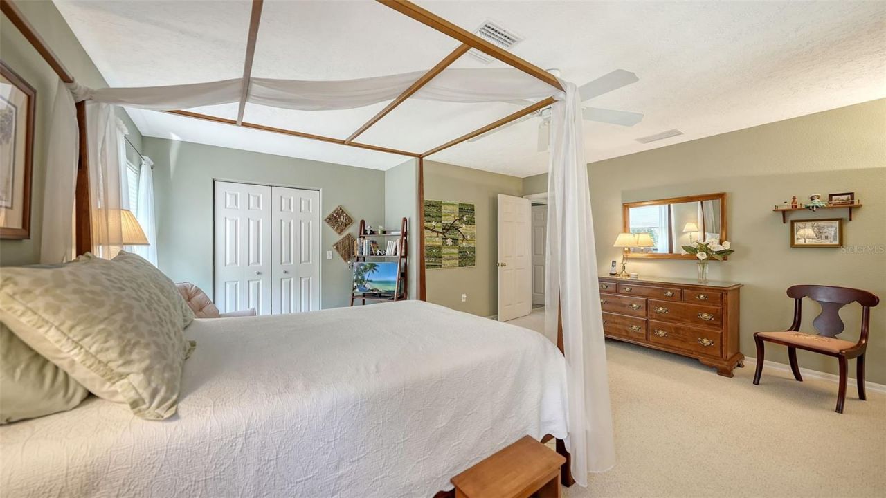 4310 74th Avenue E, Sarasota, FL 34243 Photo