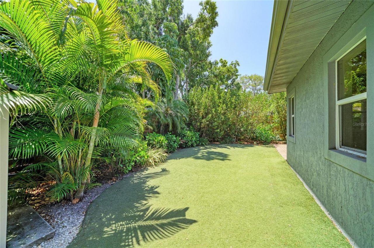 4509 S Lockwood Ridge Road, Sarasota, FL 34231 Photo