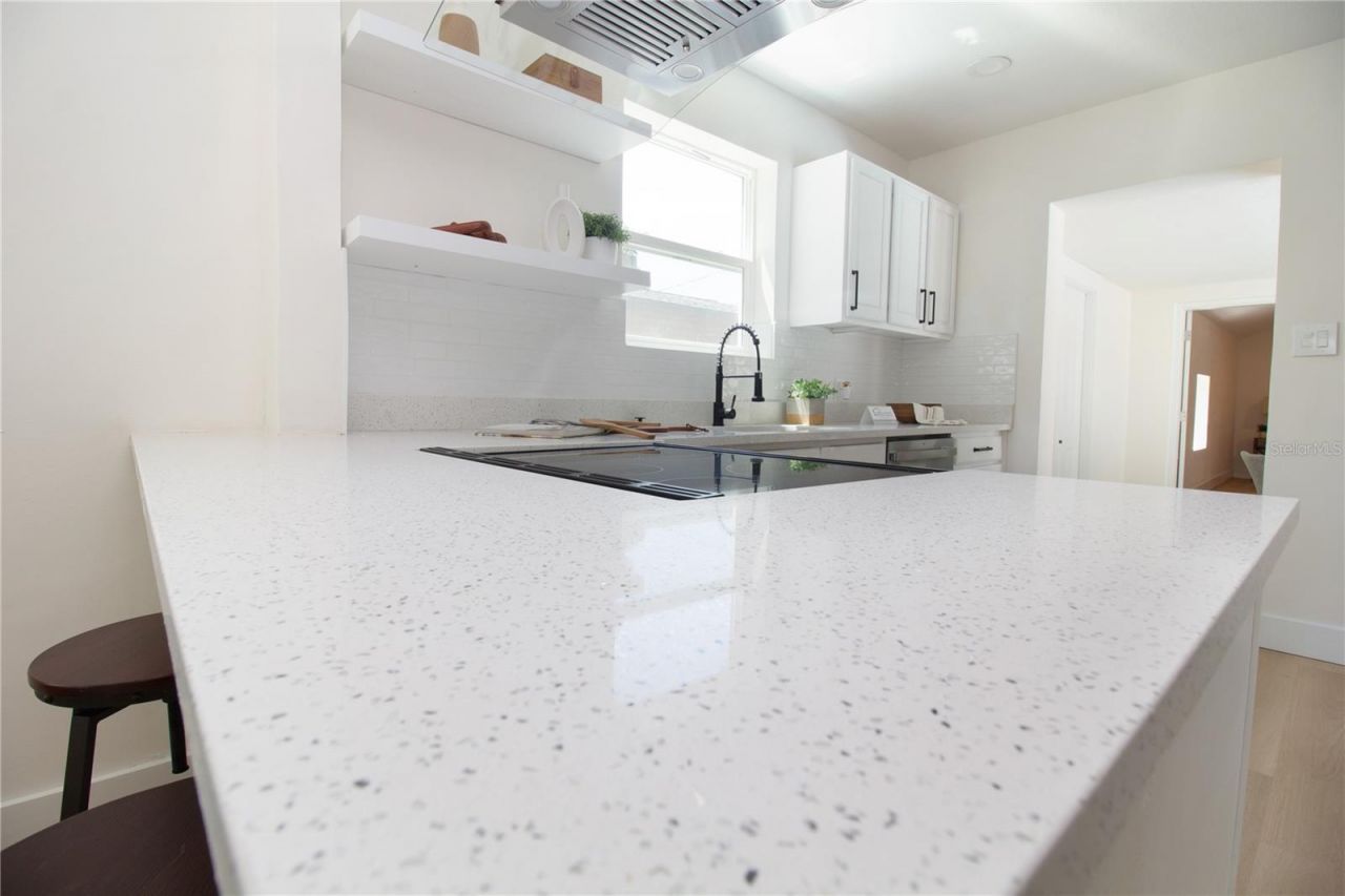 3459 8th Avenue N, Saint Petersburg, FL 33713 Photo