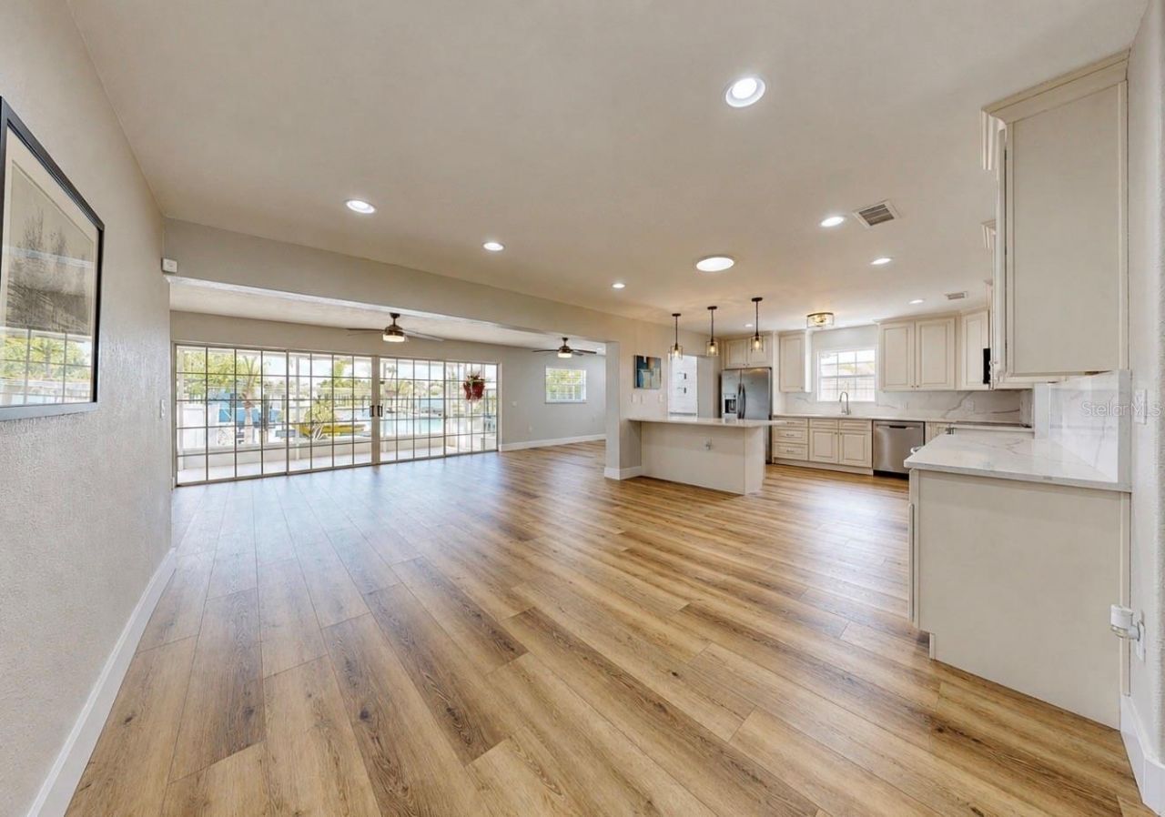 6513 Abaco Drive, Apollo Beach, FL 33572 Photo
