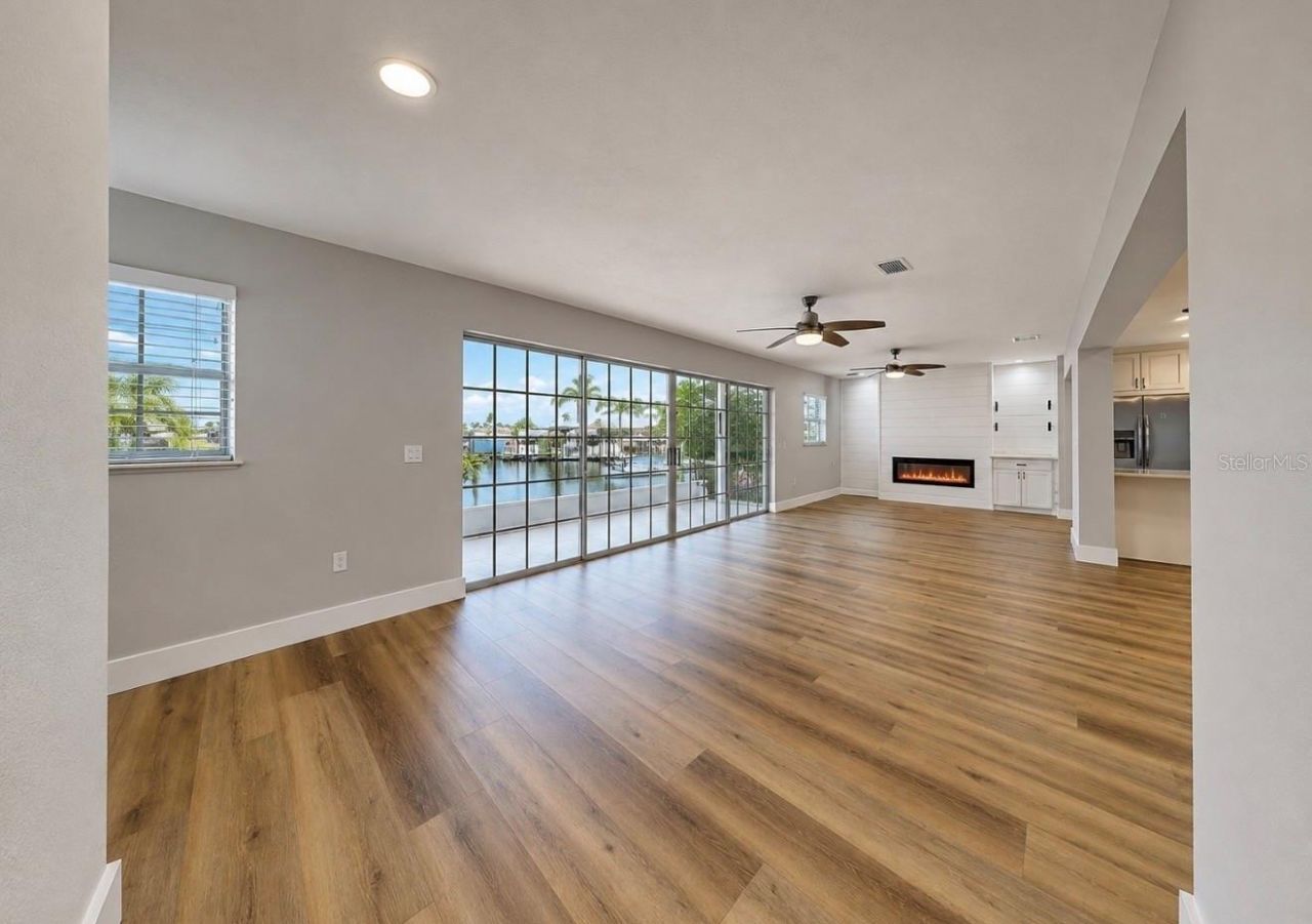 6513 Abaco Drive, Apollo Beach, FL 33572 Photo