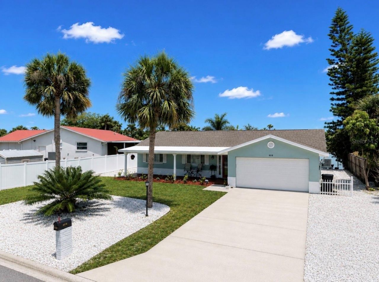 6513 Abaco Drive, Apollo Beach, FL 33572 Photo