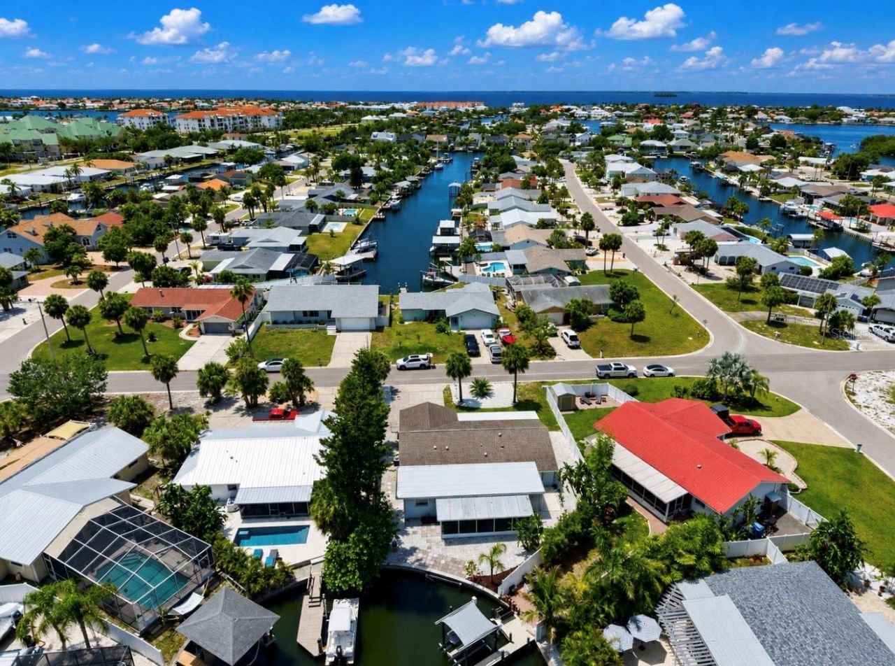 6513 Abaco Drive, Apollo Beach, FL 33572 Photo