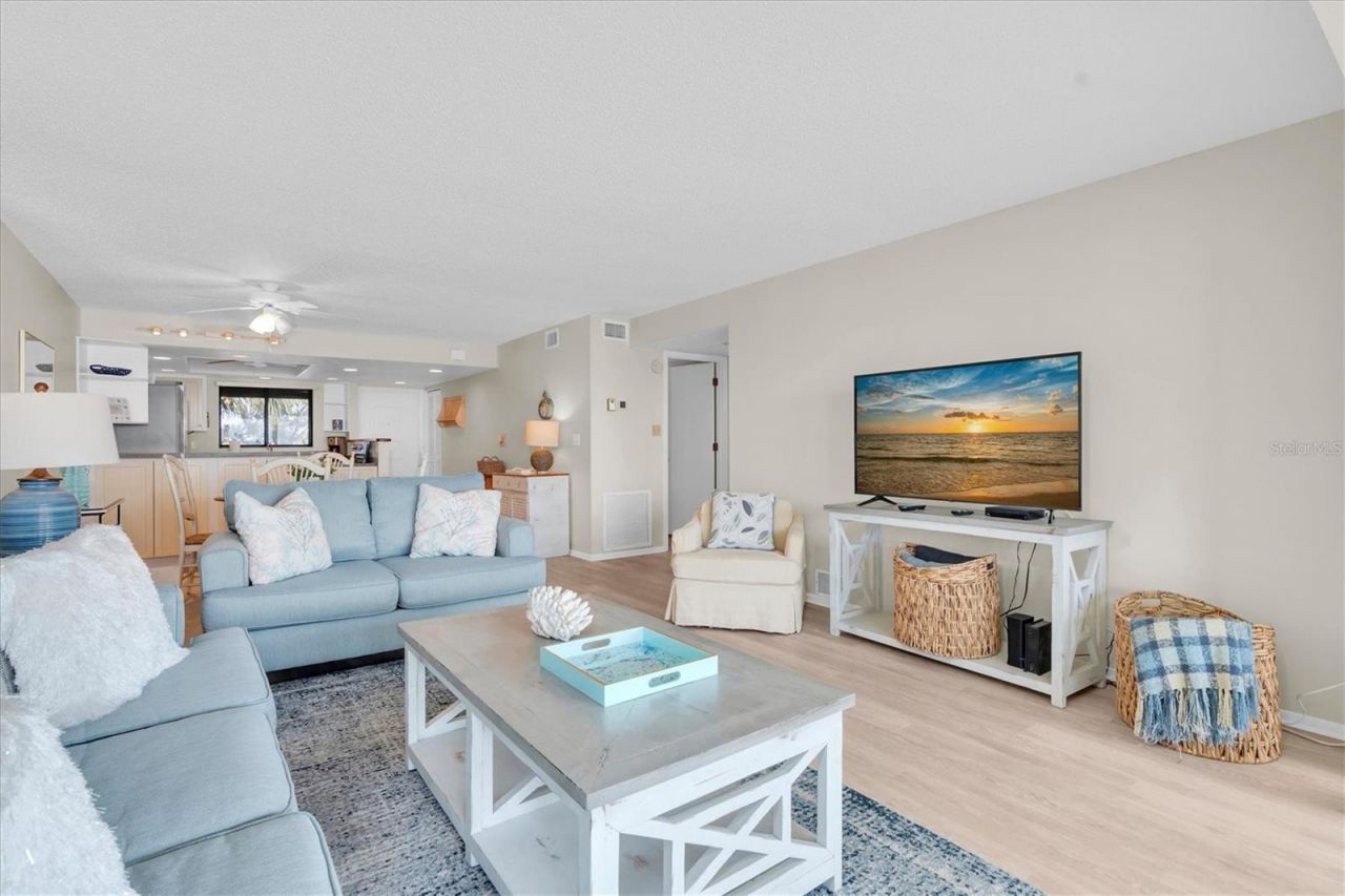 6500 Flotilla Drive, Unit 187, Holmes Beach, FL 34217 Photo