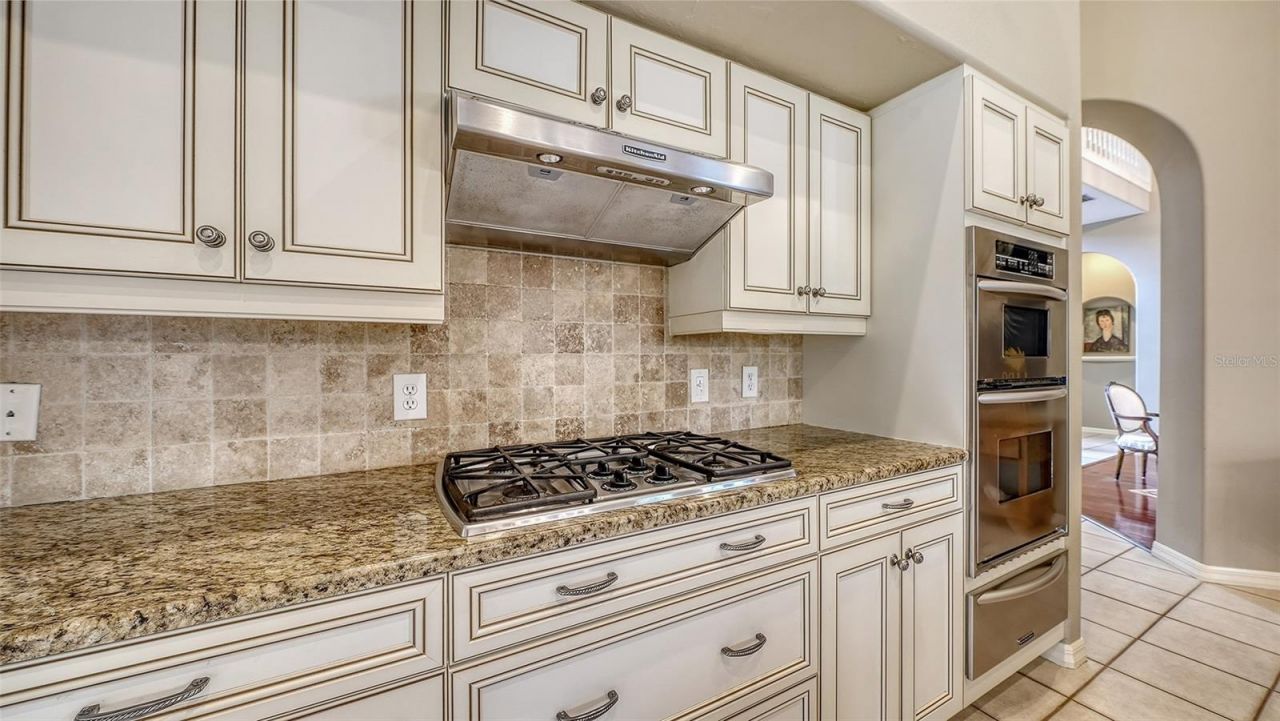 4839 Sweetmeadow Circle, Sarasota, FL 34238 Photo
