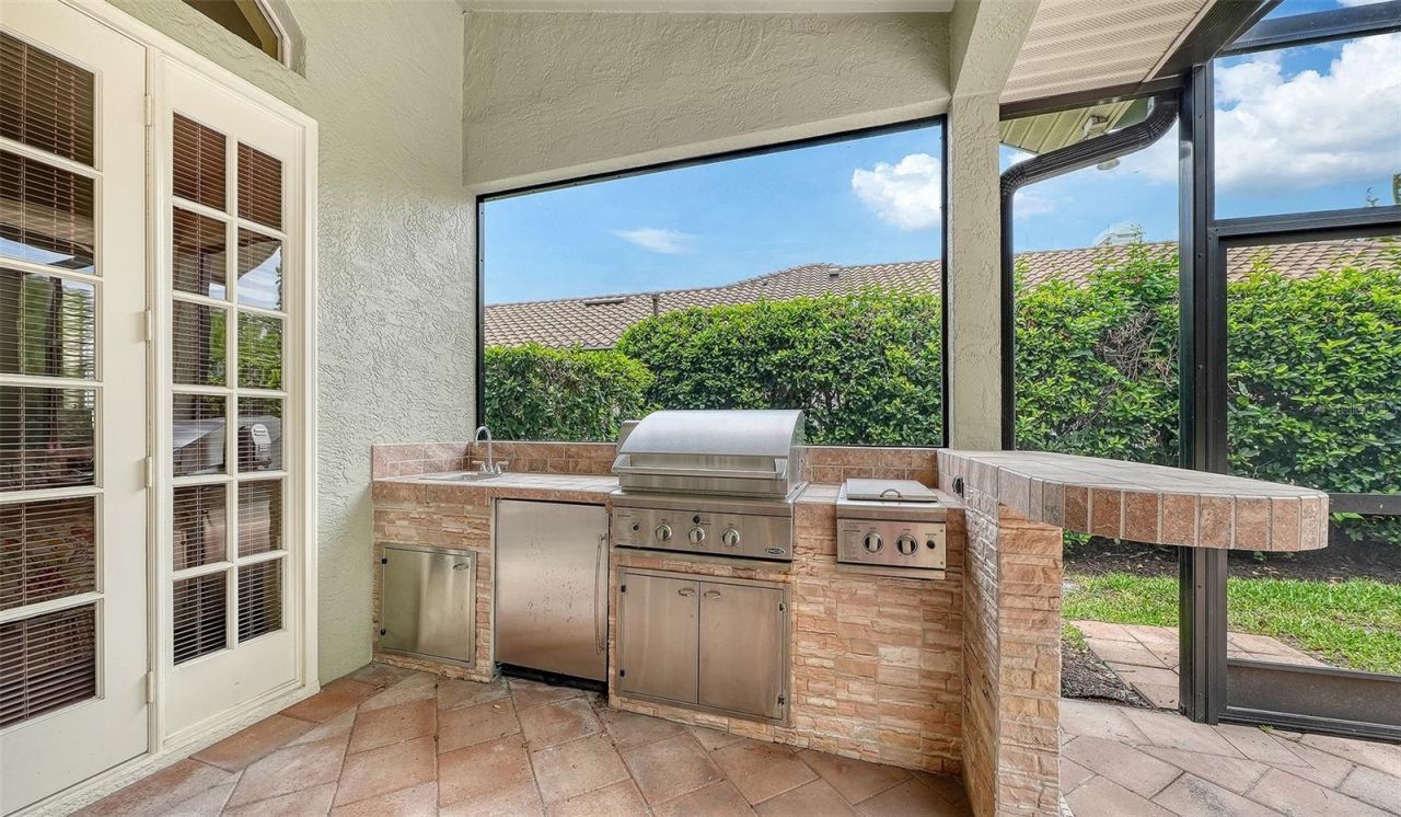 4839 Sweetmeadow Circle, Sarasota, FL 34238 Photo