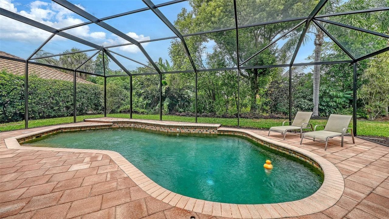 4839 Sweetmeadow Circle, Sarasota, FL 34238 Photo