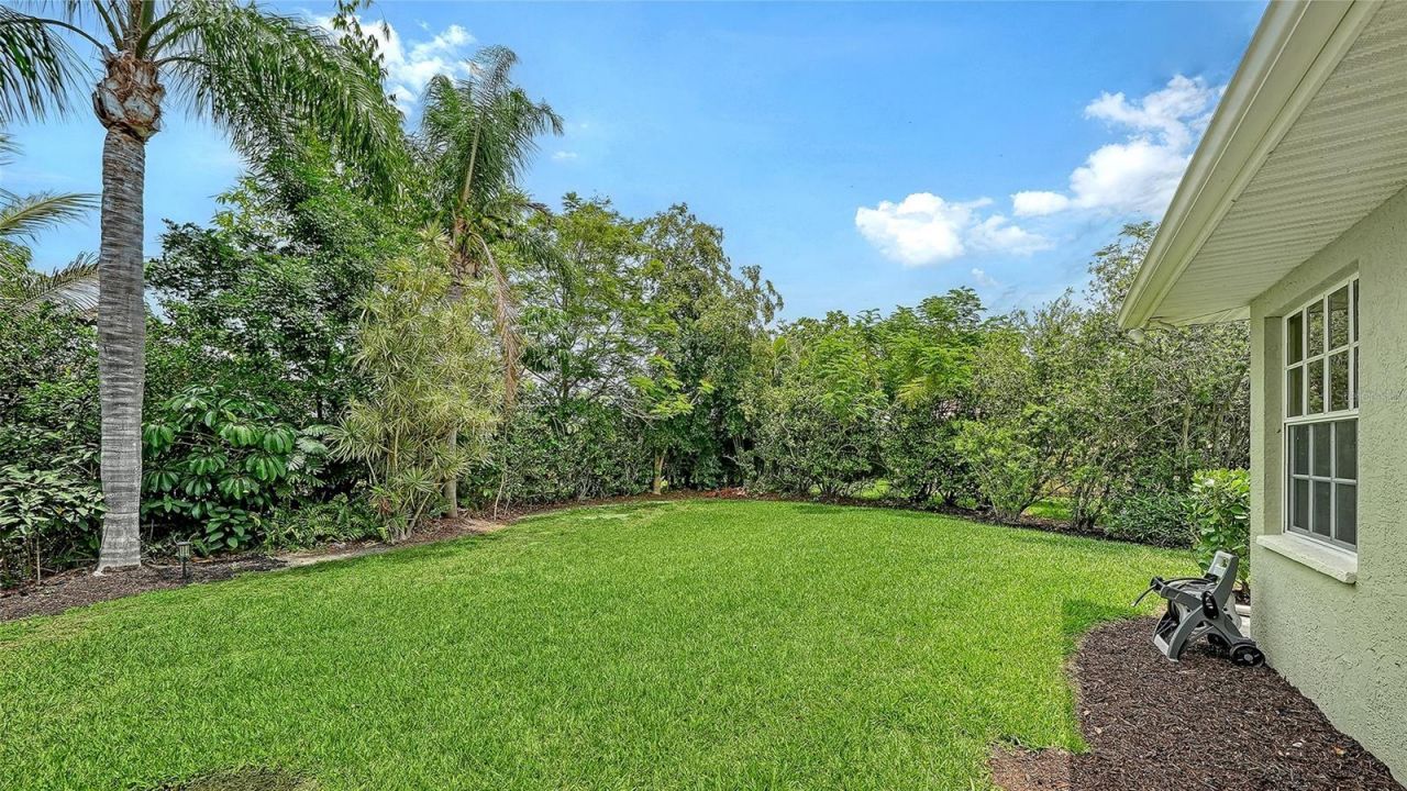 4839 Sweetmeadow Circle, Sarasota, FL 34238 Photo