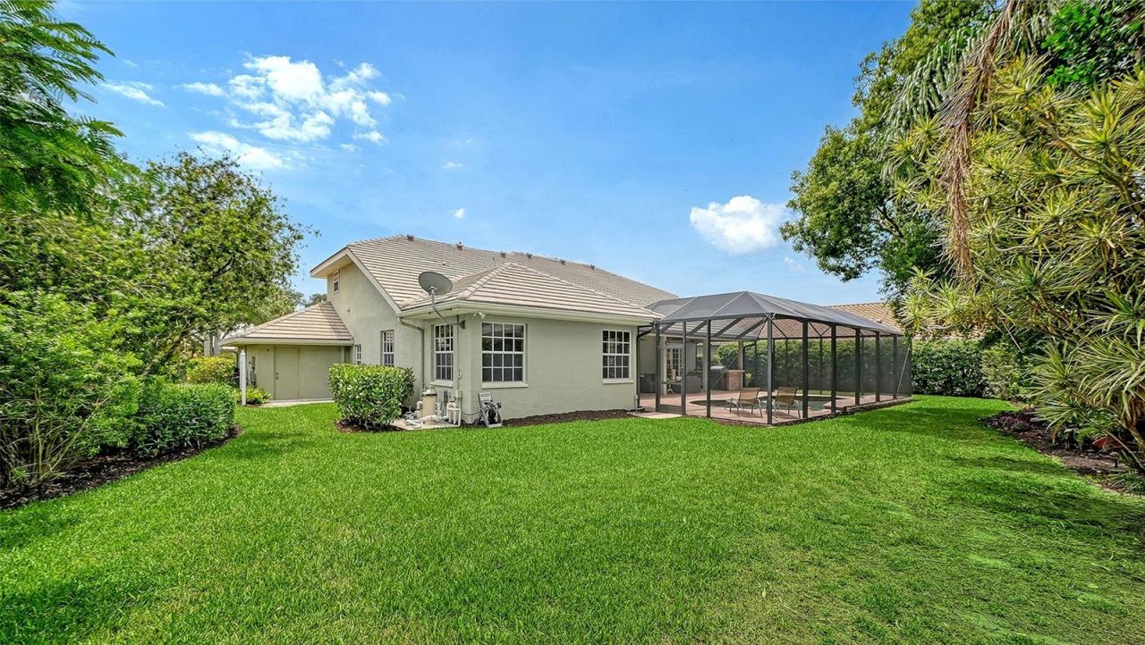 4839 Sweetmeadow Circle, Sarasota, FL 34238 Photo