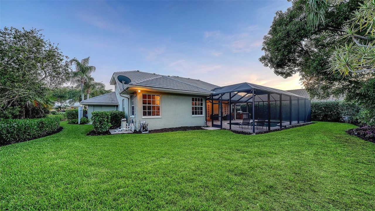 4839 Sweetmeadow Circle, Sarasota, FL 34238 Photo