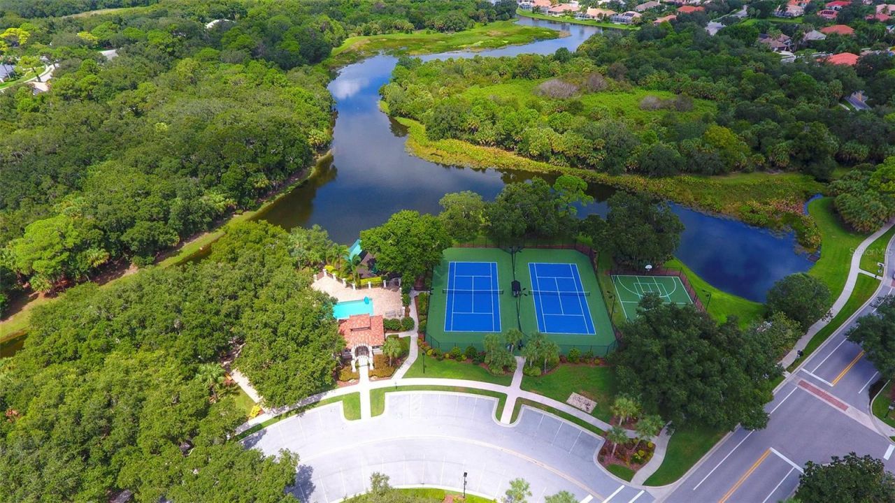 4839 Sweetmeadow Circle, Sarasota, FL 34238 Photo