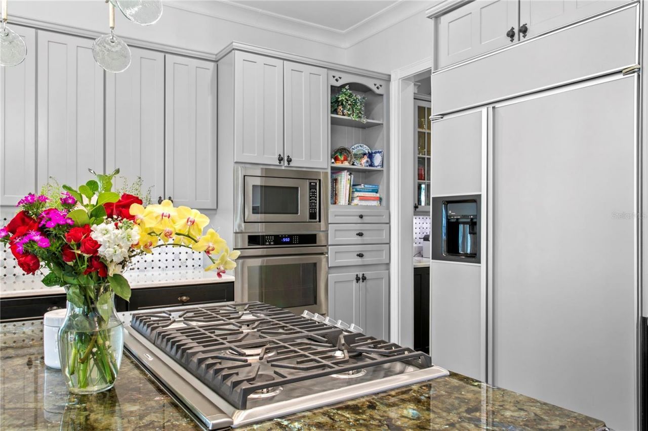 3126 W Oaklyn Avenue, Tampa, FL 33609 Photo