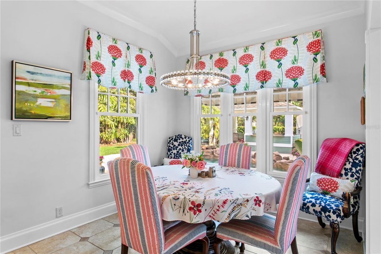 3126 W Oaklyn Avenue, Tampa, FL 33609 Photo