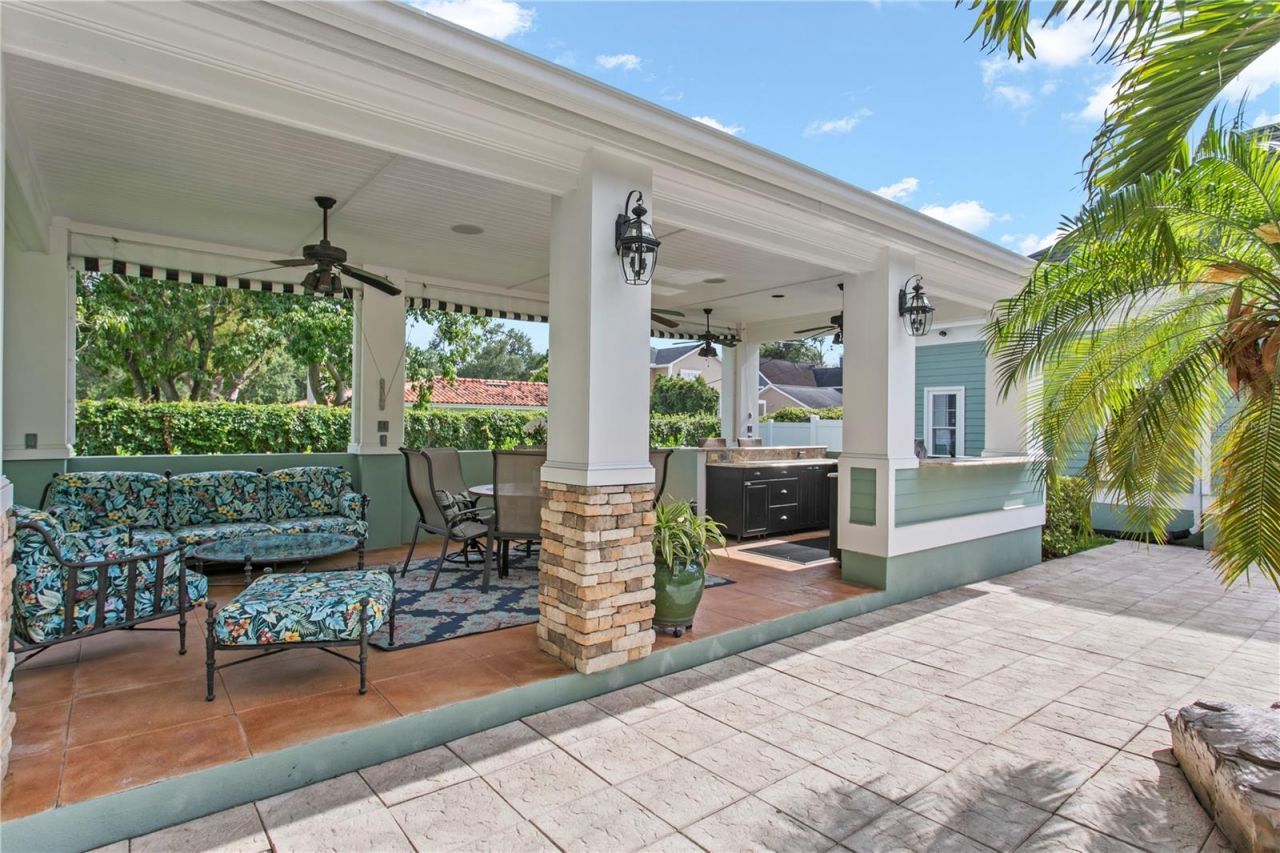 3126 W Oaklyn Avenue, Tampa, FL 33609 Photo