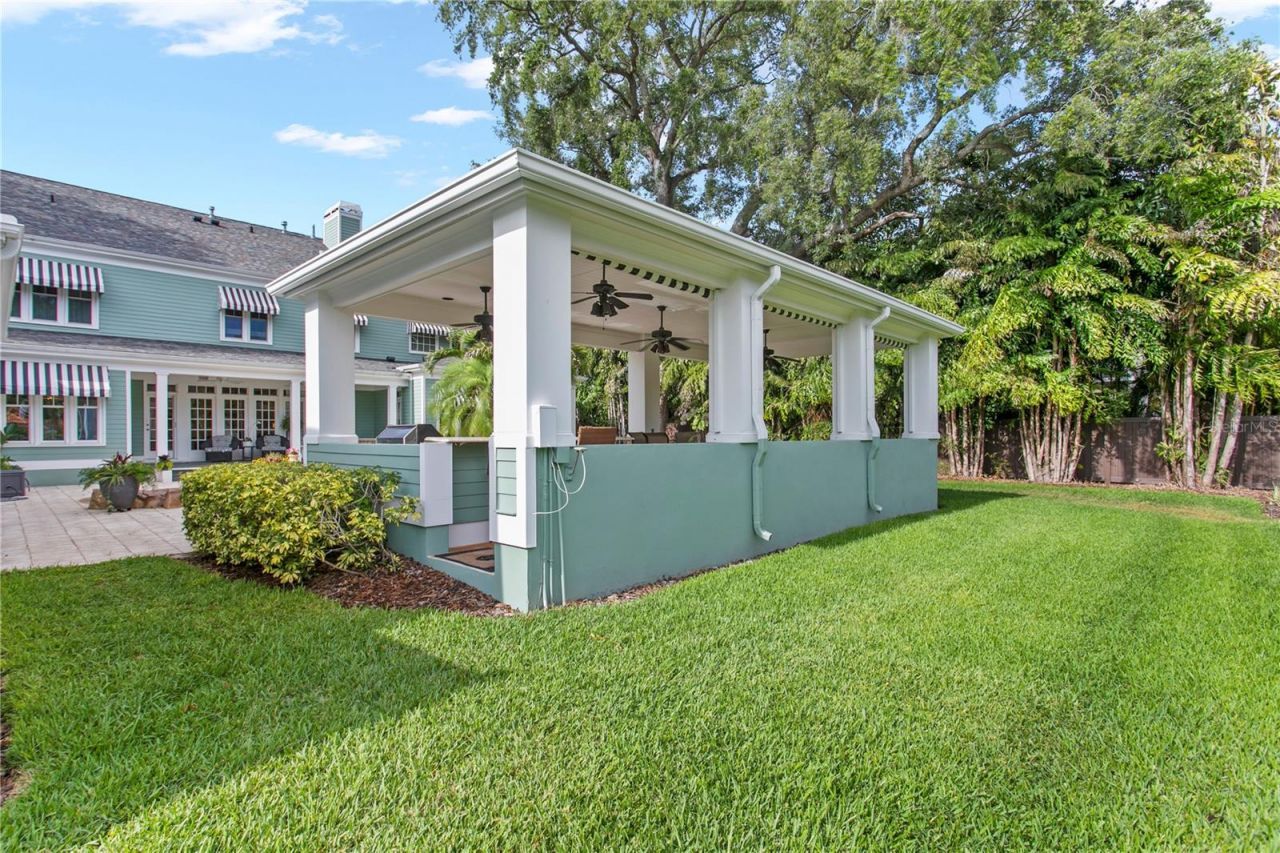 3126 W Oaklyn Avenue, Tampa, FL 33609 Photo