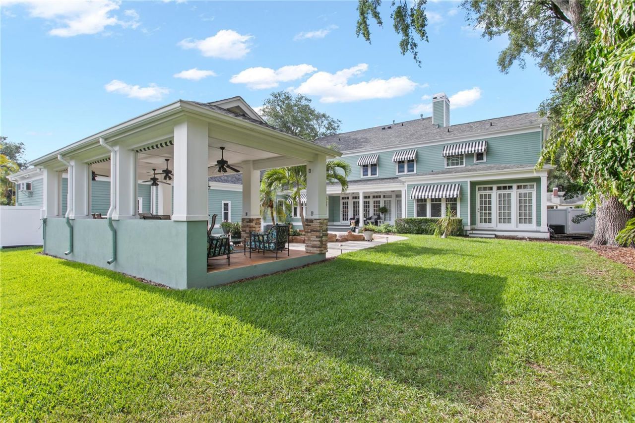 3126 W Oaklyn Avenue, Tampa, FL 33609 Photo